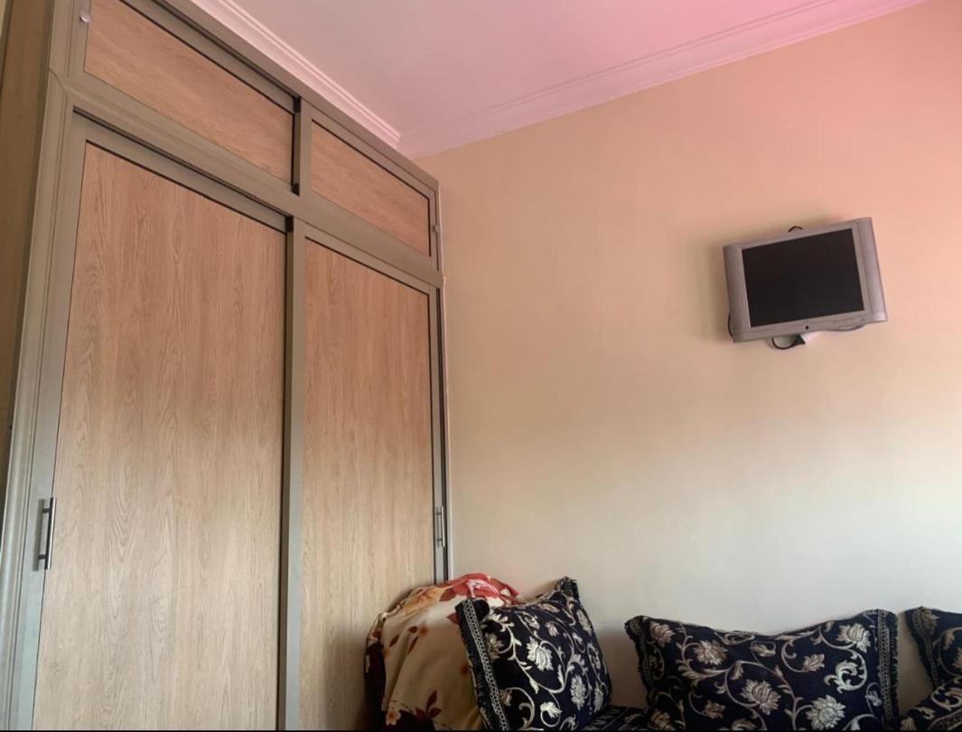 Adorable Apartamento A 8 Min Del Aeropuerto De Casablanca,Wifi Ultra Rapido Y Parking Gratis Derroua Exterior photo